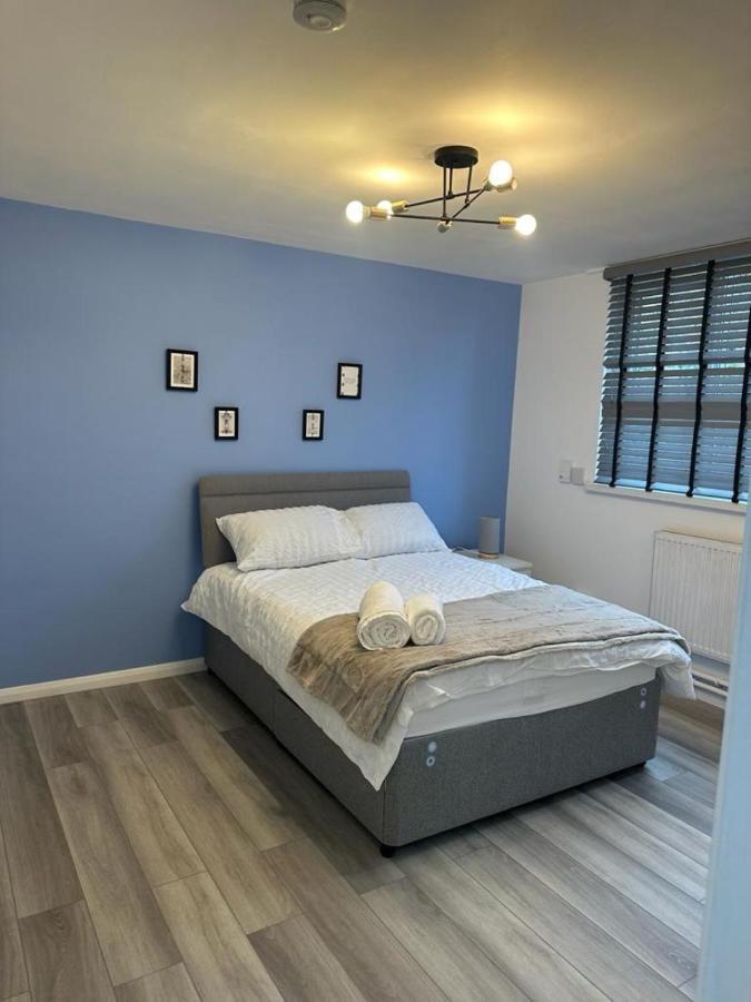 Stylish Apartment At Carlton Grove Лондон Екстер'єр фото